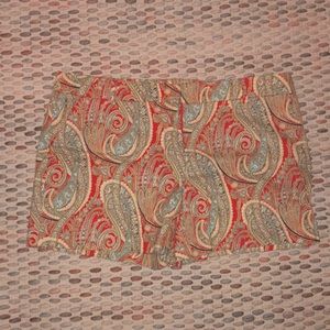 Bright Paisley-Style Print Fitted Shorts